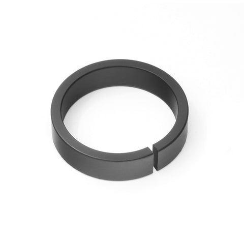 Bracket insert for 39 mm fuel pump