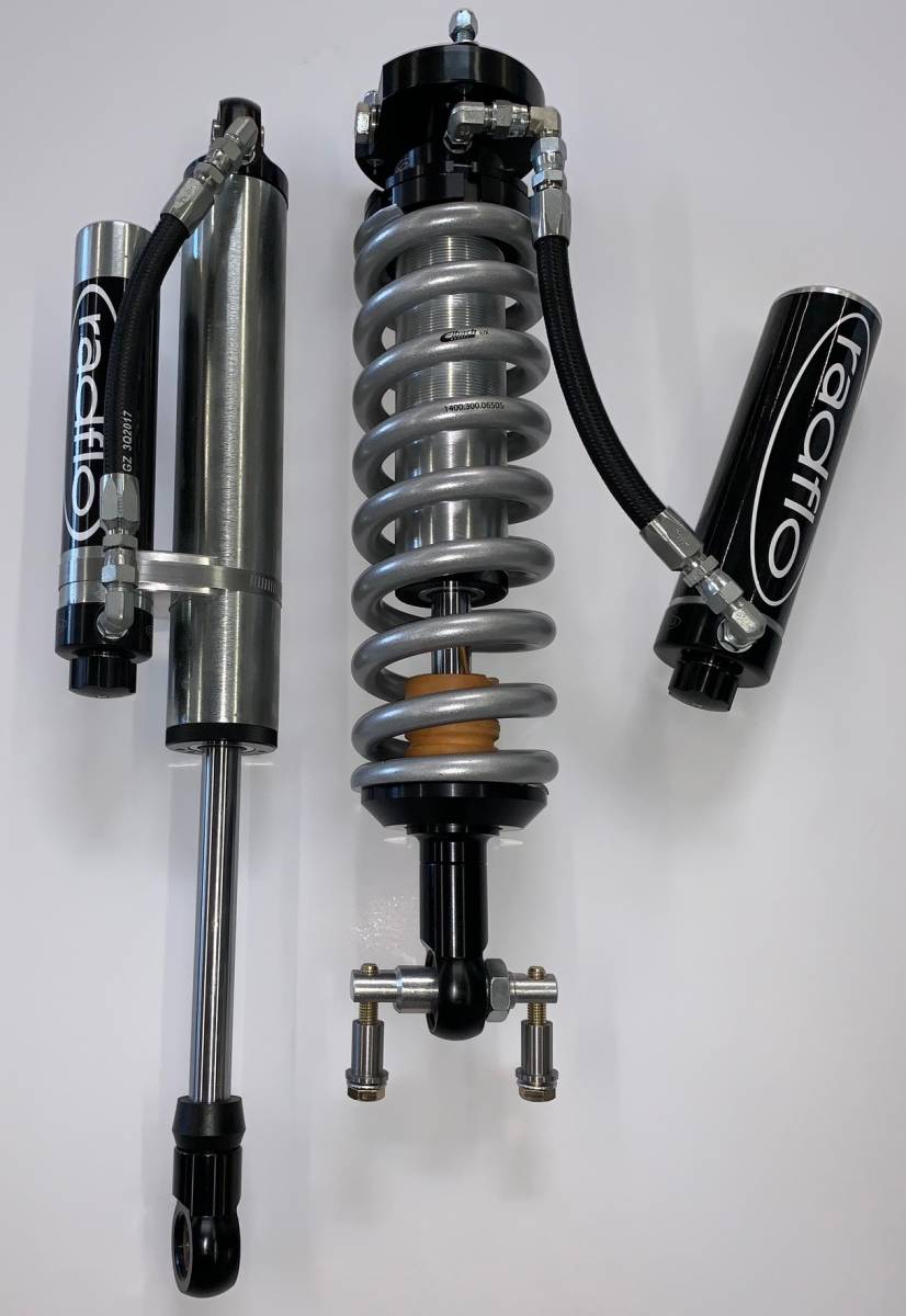Radflo OE Replacement 2.5 Front Coilover Kit Chevy Colorado 2012+ 2" Lift With Remote Reservoir And Compression Adjuster
