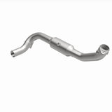 Magnaflow 05-06 Lincoln Navigator 5.4L Direct Fit Catalytic Converter - Passenger Side