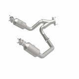 MagnaFlow 19-24 Ram 1500 5.7L OEM Grade Federal/EPA Compliant Direct-Fit Catalytic Converter