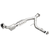 MagnaFlow Direct Fit Catalytic Converter 03-04 Ford Expedition 5.4L V8 Passenger Side