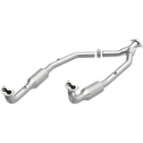 MagnaFlow Direct Fit Catalytic Converter OEM 2003 Land Rover Discovery Underbody