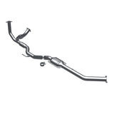 MagnaFlow Direct Fit Catalytic Converter 98-00 Sienna 3.0L