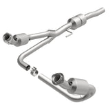 MagnaFlow Direct Fit Catalytic Converter 02-03 Dodge Durango