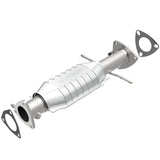 MagnaFlow Direct Fit Catalytic Converter 96-99 S10/Sanoma 4WD 4.3L
