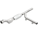 MagnaFlow Direct Fit Catalytic Converter 97-98 Ford Trucks 4.6L
