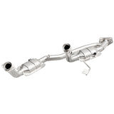 MagnaFlow Direct Fit Catalytic Converter 04 Ford Freestar 3.9L