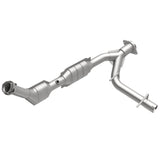 MagnaFlow Direct Fit Catalytic Converter 03-04 Exped Passenger Side 4.6L