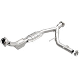 MagnaFlow Direct Fit Catalytic Converter 03-04 Ford Expedition 5.4L V8 Passenger Side