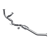MagnaFlow Direct Fit Catalytic Converter 98-00 Sienna 3.0L