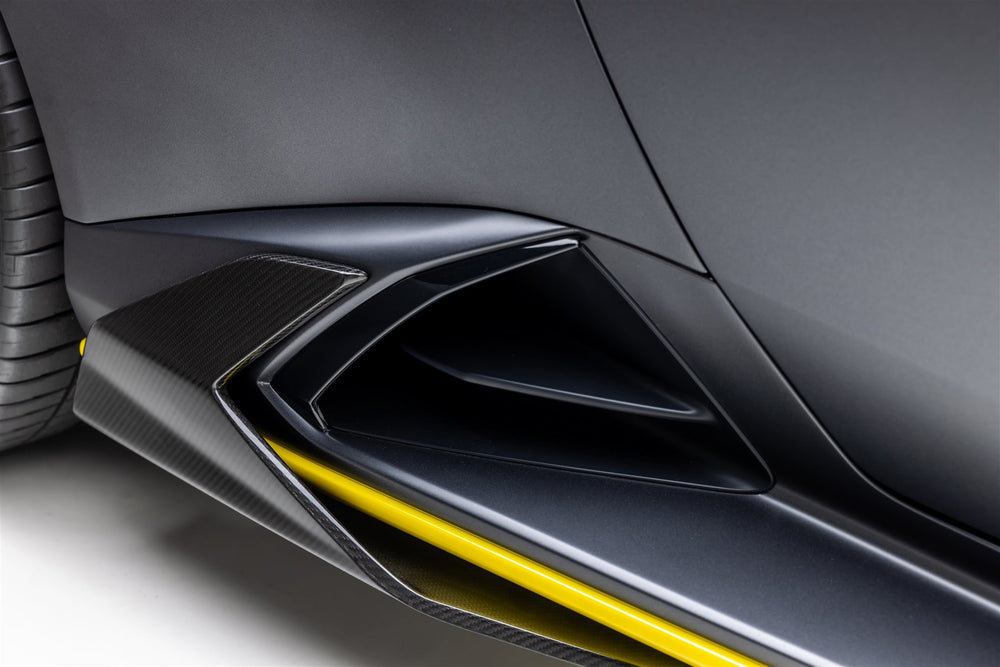 Huracan STO Side Rocker Carbon Fiber