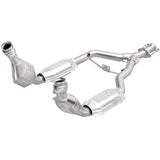 MagnaFlow Direct Fit Catalytic Converter 96-98 Ford Mustang 3.8L