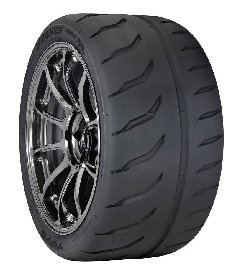 195/45/16冬VRX2 Toyo Proxes R888R Tire - 225/45ZR16 93W XL