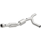 MagnaFlow Direct Fit Catalytic Converter 05-07 Ford E150 4.6L Passenger Side