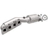 MagnaFlow Direct Fit Catalytic Converter 02-04 Volkswagen Passat 4.0L