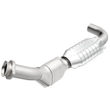 MagnaFlow Direct Fit Catalytic Converter 97-98 Ford Trucks 4.2L