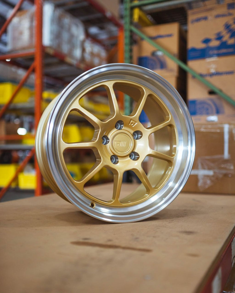 Motegi MR135 17x9.5 A90 Spec